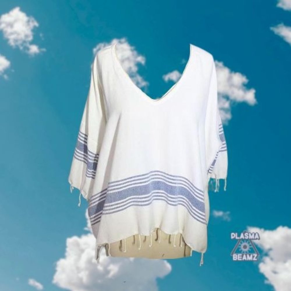 State of _ Boxy Modern Poncho Fringe Shirt S